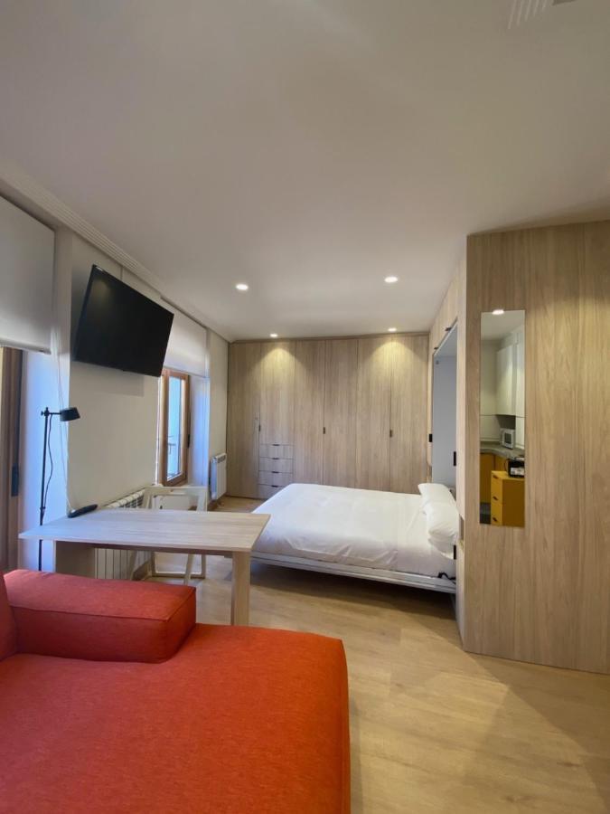 Apartamentos 19 Living Леон Экстерьер фото