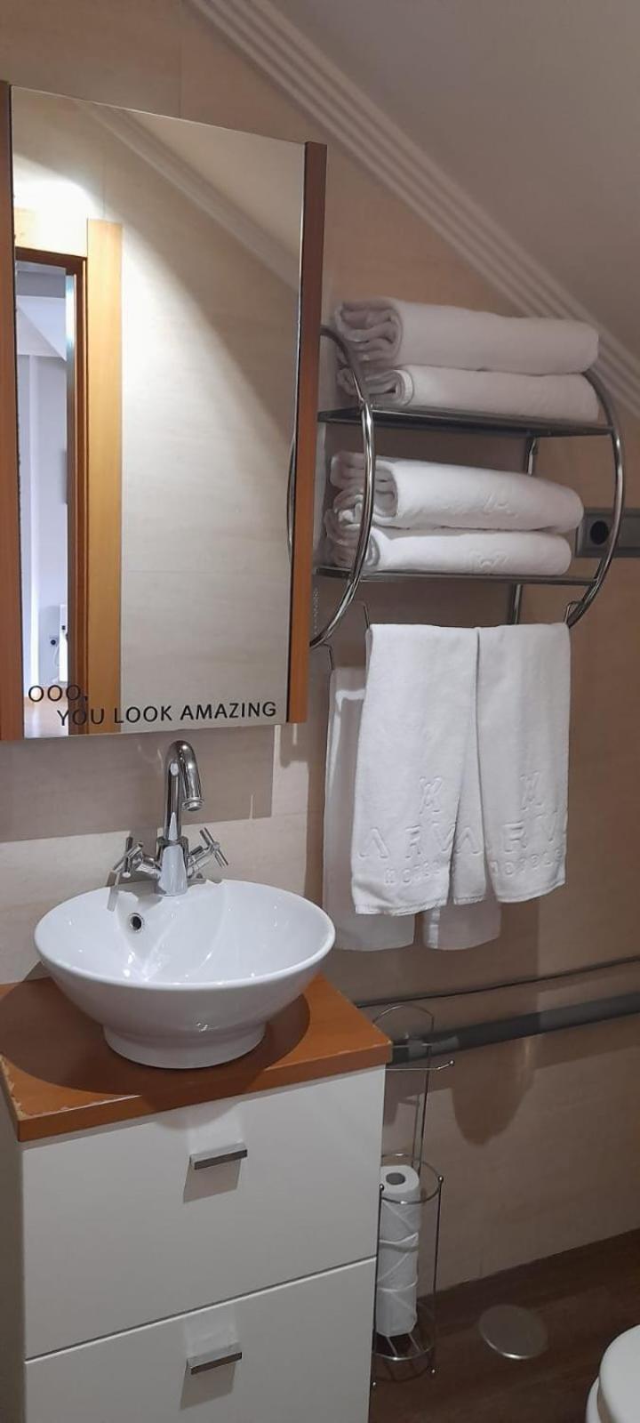 Apartamentos 19 Living Леон Экстерьер фото
